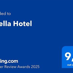 Apella Hotel